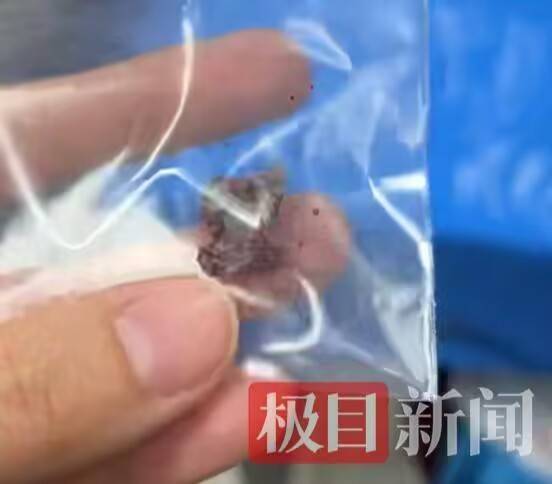 我总领馆就“中国游客在泰国脸部中弹”发布提醒，伤者女儿：母亲住院只能吃流食，伤口恢复还需3个月，将起诉索赔